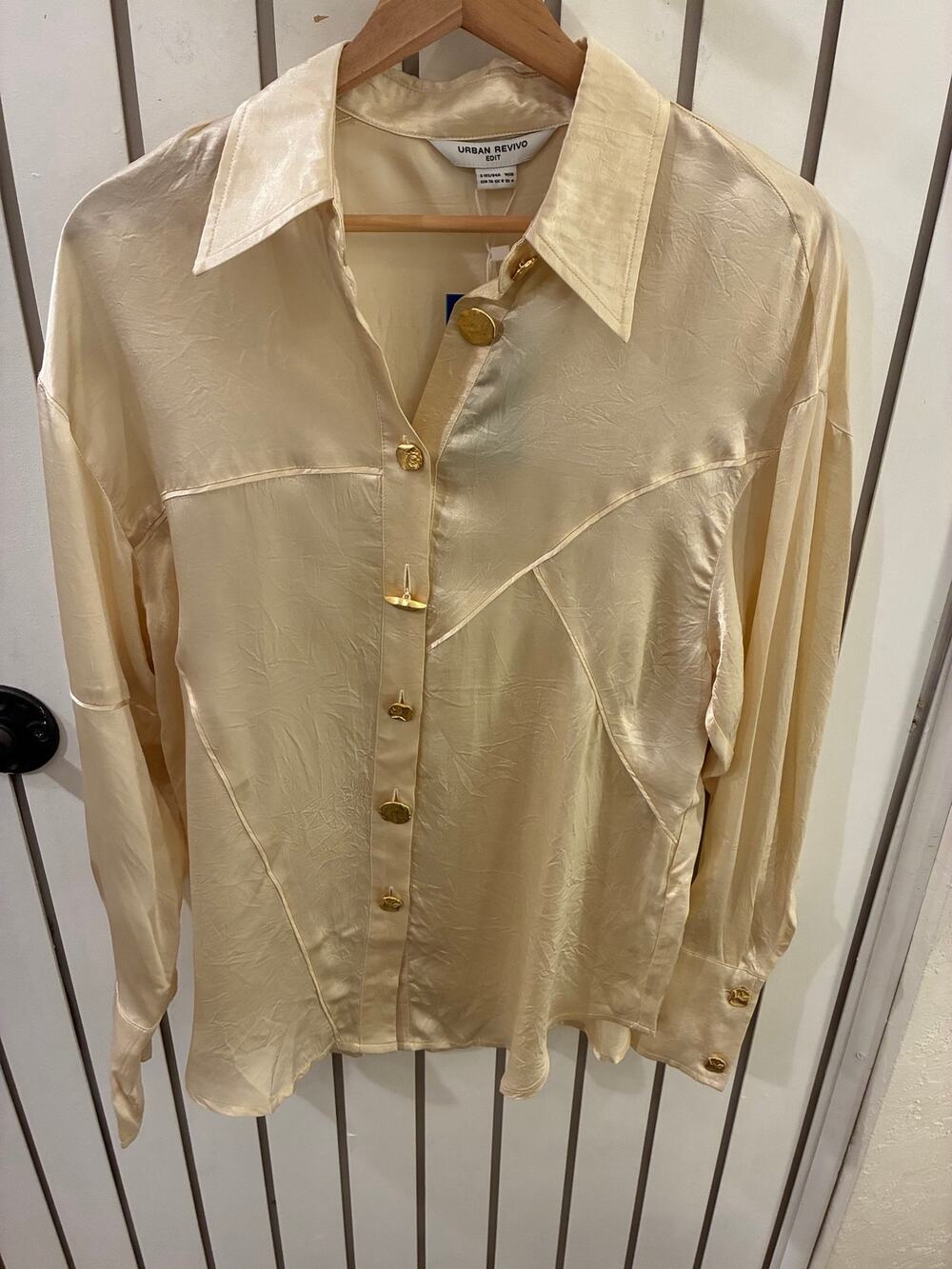 Urban Revivo Edit Cream Blouse with Ornamental Buttons Size 4
